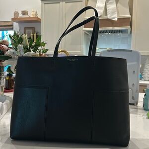 Black Tory Burch tote